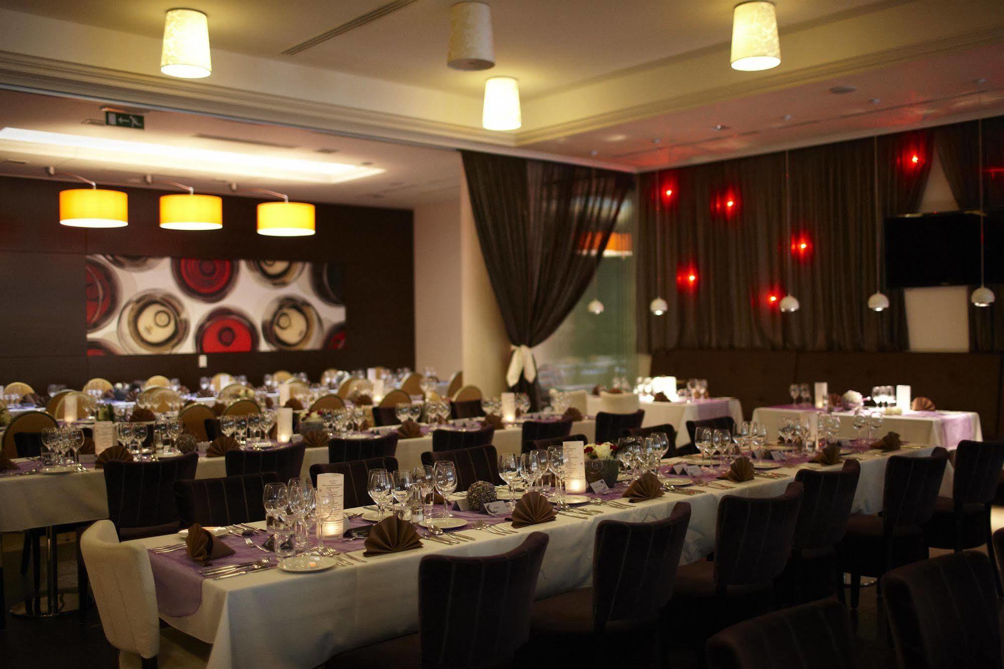 Corso Hotel Pecs